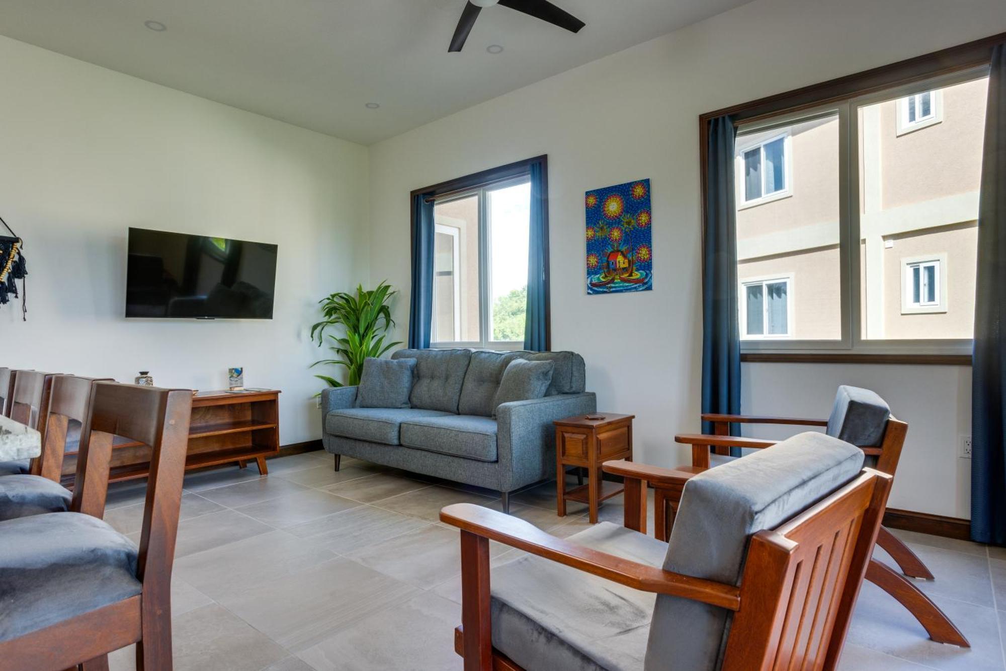 Seiri Del Mar Aparthotel Hopkins Bagian luar foto